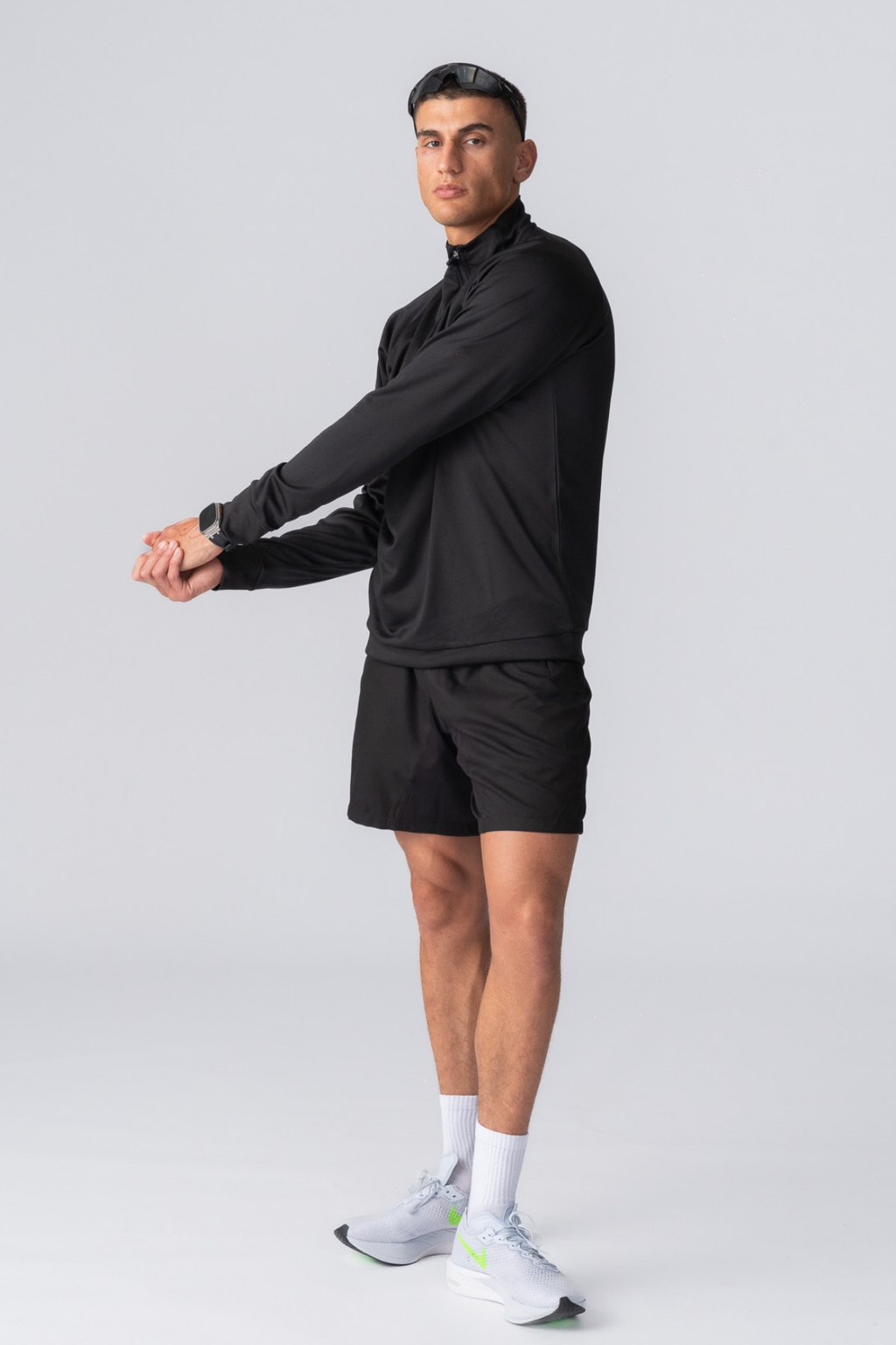 Epiro megztinis - juodas