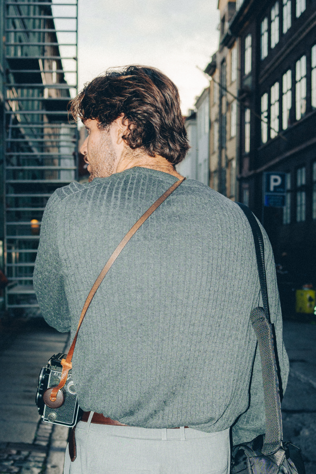 Pullover Cable Knit - Charcoal Melange