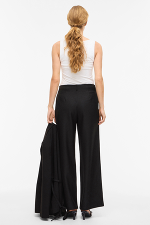 Gurha Laisvas Pants - Juoda