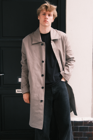 Philip Trenchcoat - alyvuogių