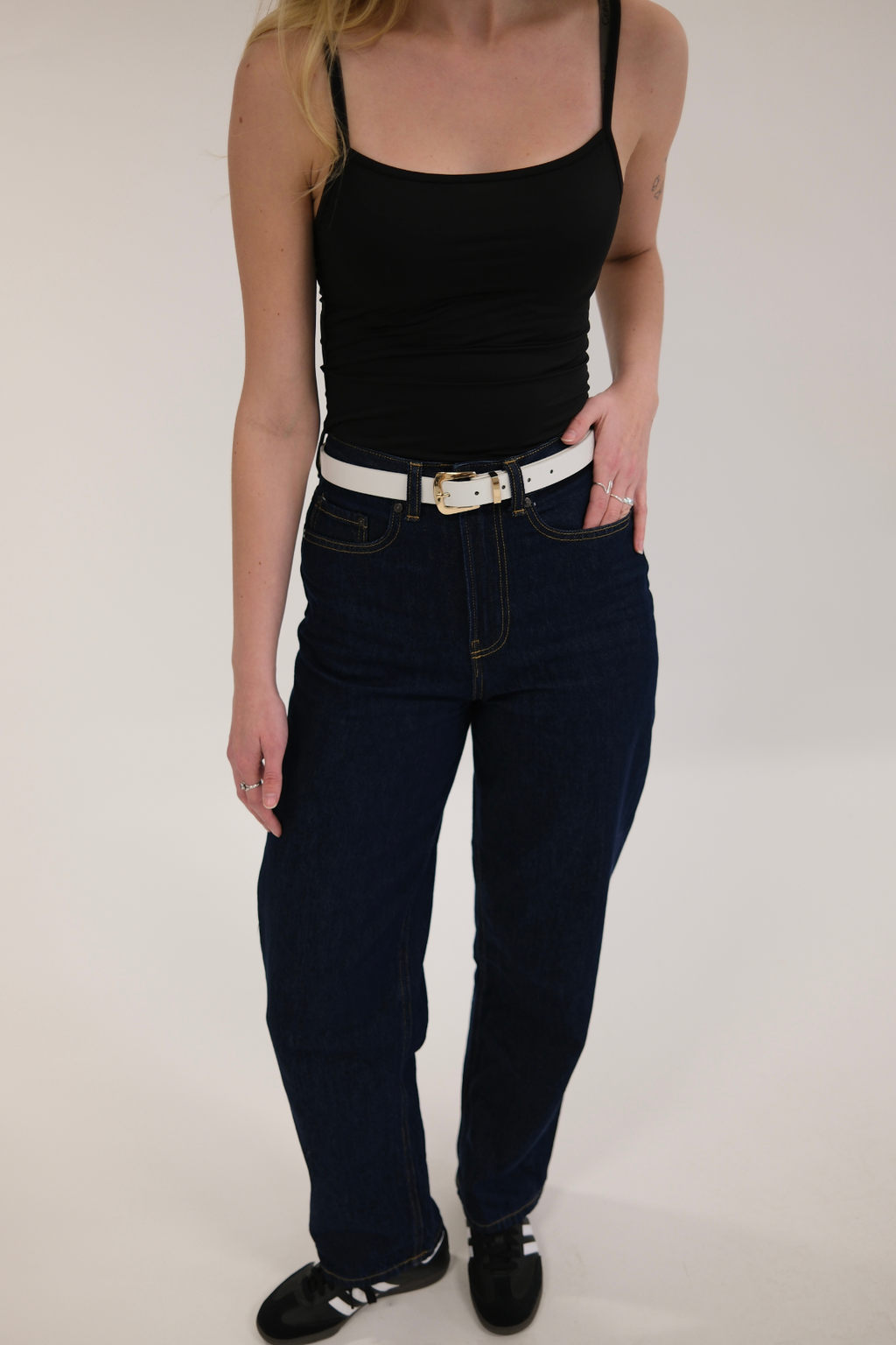 „Aurora“ diržas - baltas