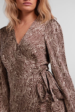 Džuljeta Wrap Kjole - cikorijos kava