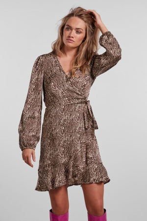 Džuljeta Wrap Kjole - cikorijos kava