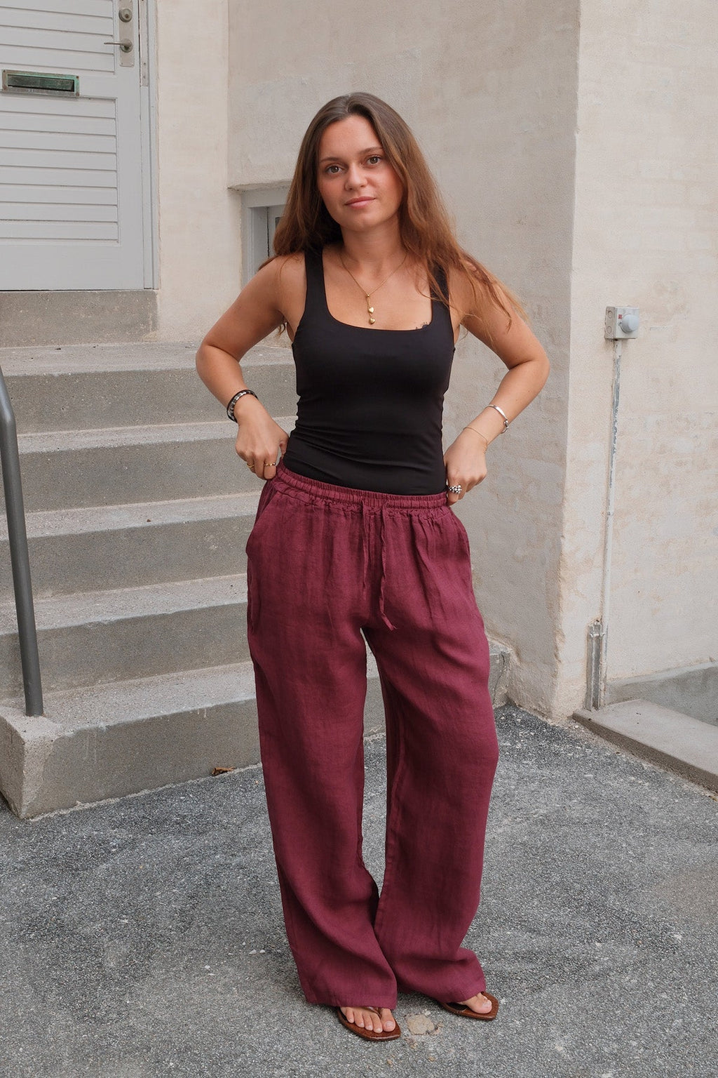 Astrida Lina Pants - Raudona