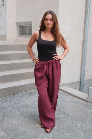 Astrida Lina Pants - Raudona