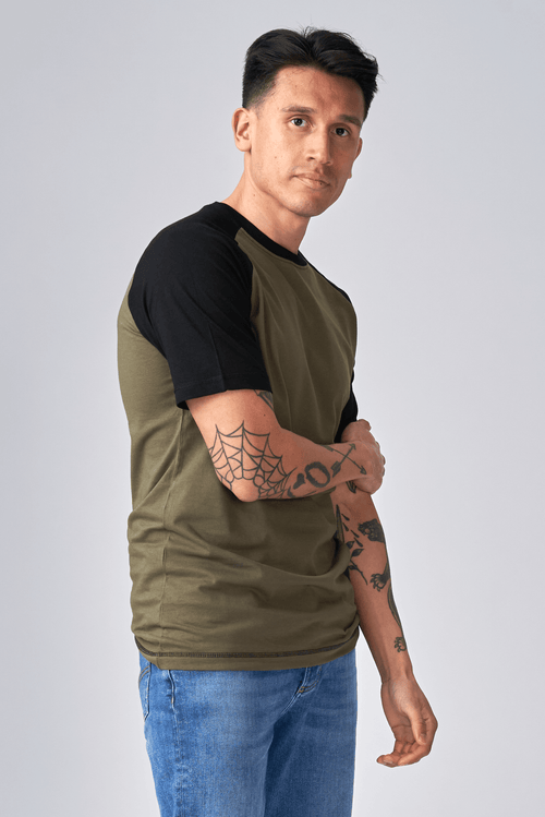 Basic „Raglan“ marškinėliai-juoda armija