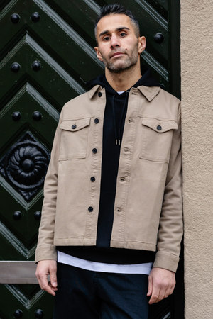 Twill viršūnė - tamsus smėlis