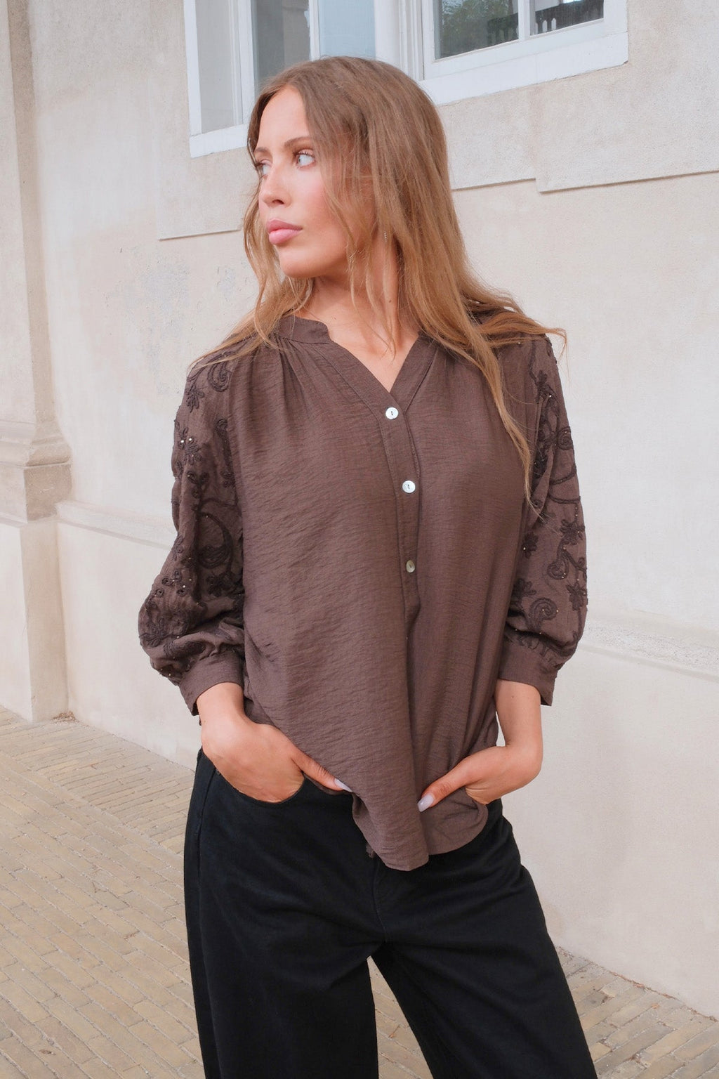 Frida Shirt - Brown