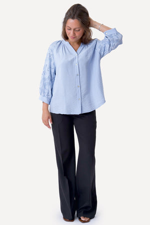 Frida Shirt - Light Blue