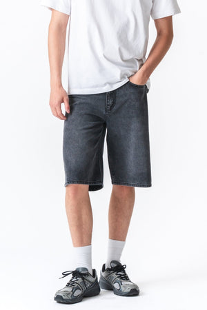 Džinsinis Shorts Laisvas - juodas