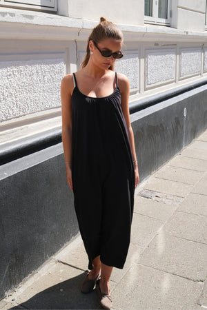 Luna Singlet Ankle Dress - Black