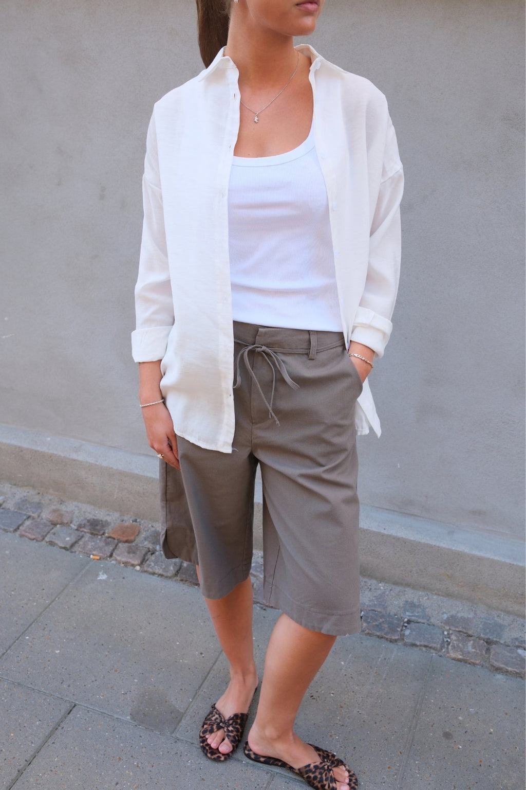 Mia marškinėliai - balti