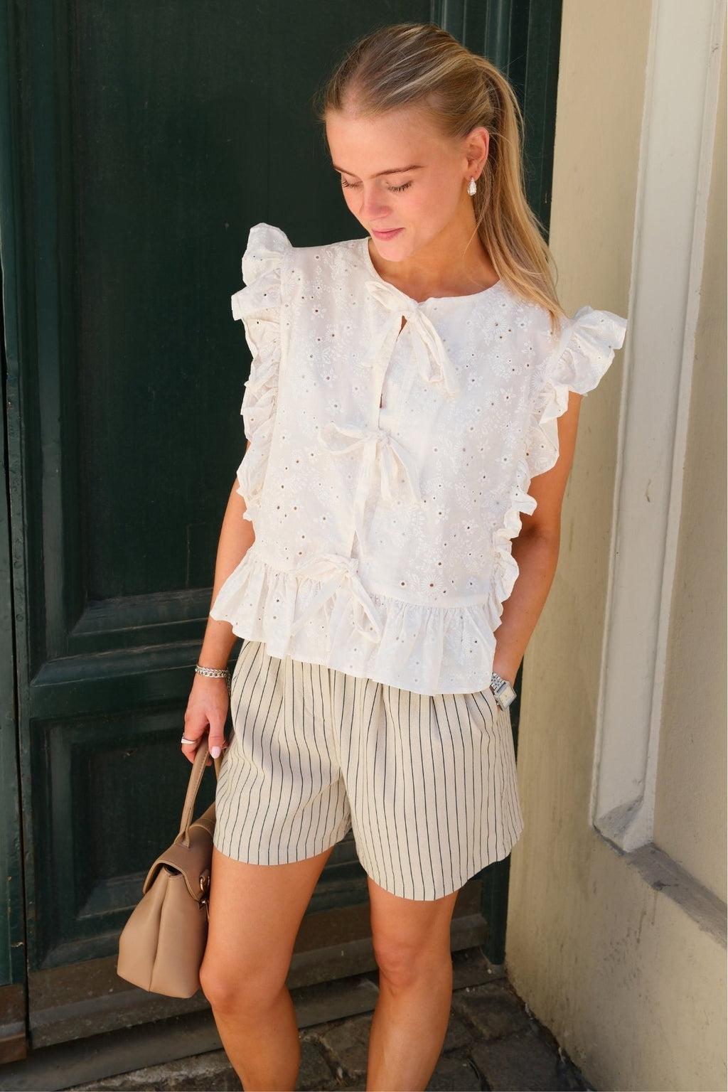 Jesmilo Shorts - Sidabrinis pamušalas