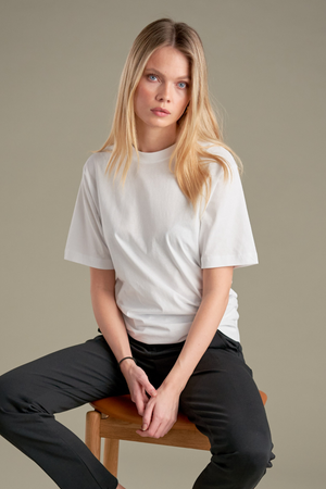 Negabaritiniai marškinėliai - balti