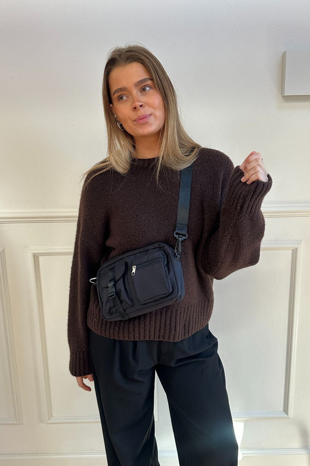 Bunha Cross Body - Black