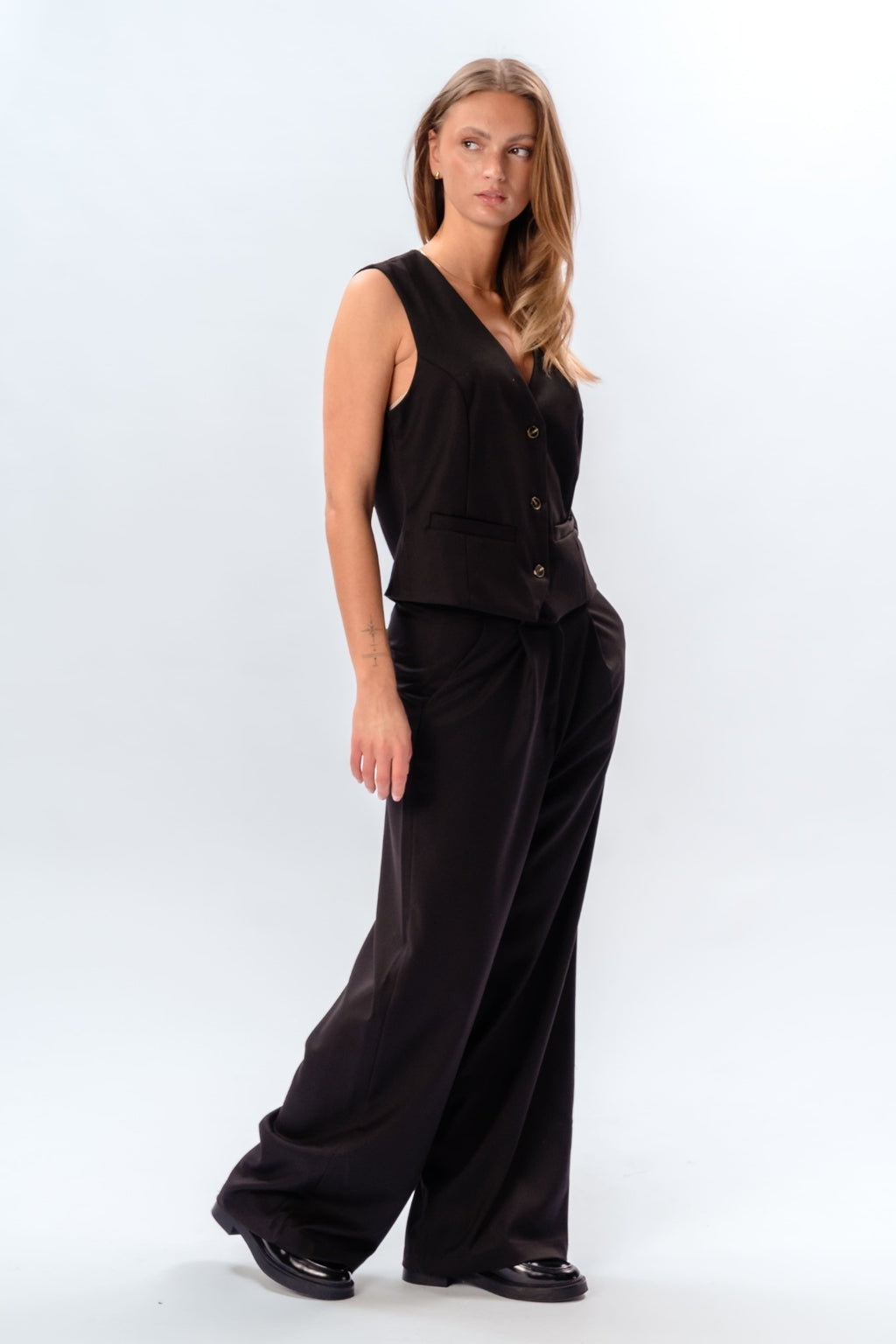 Nadia liemenė ir pants (Juoda) - paketo sandoris