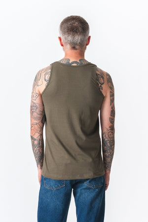 Basic Tanktop - armijos žalia