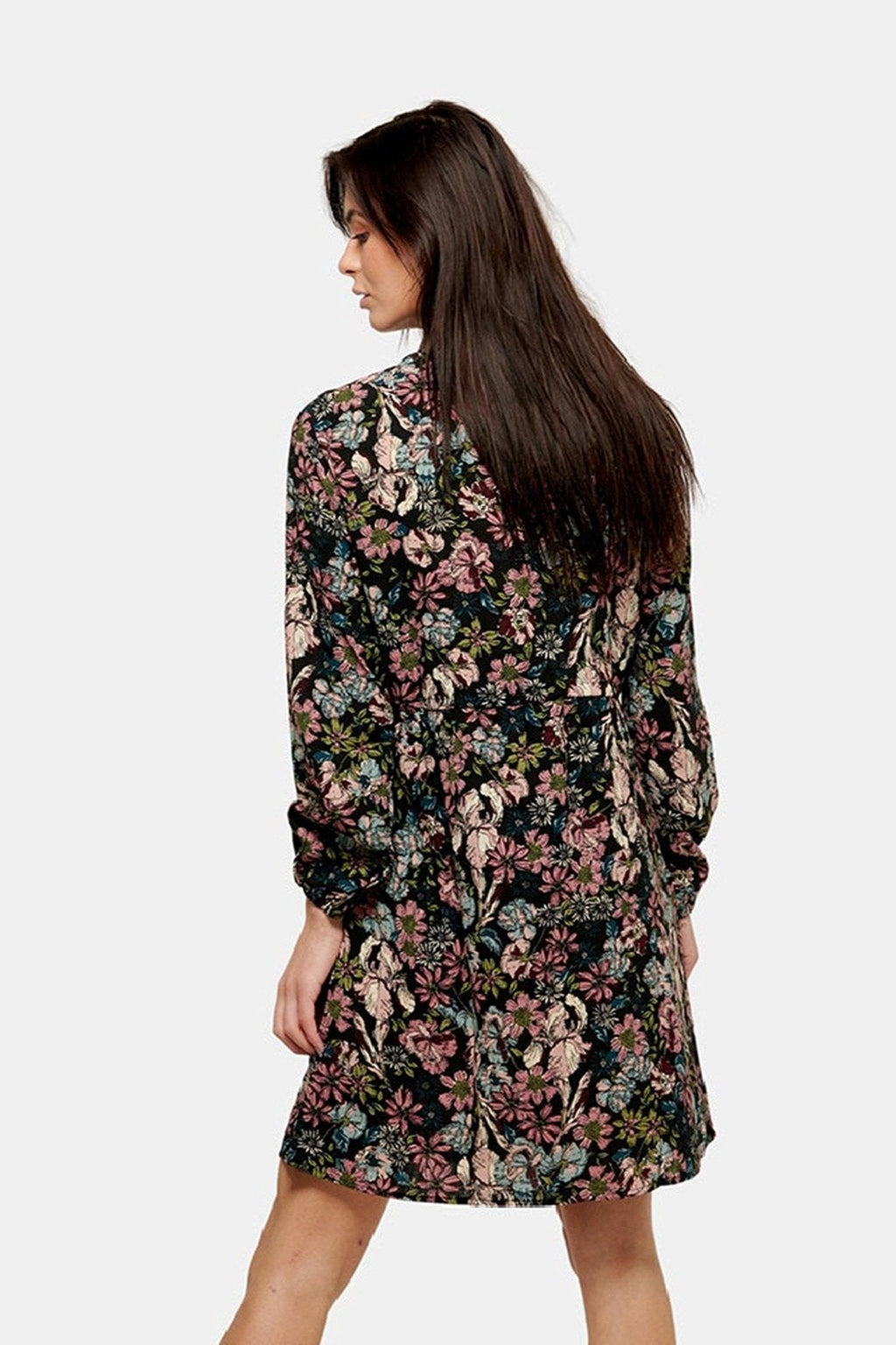 Atspausdintos marškinių suknelė - juoda