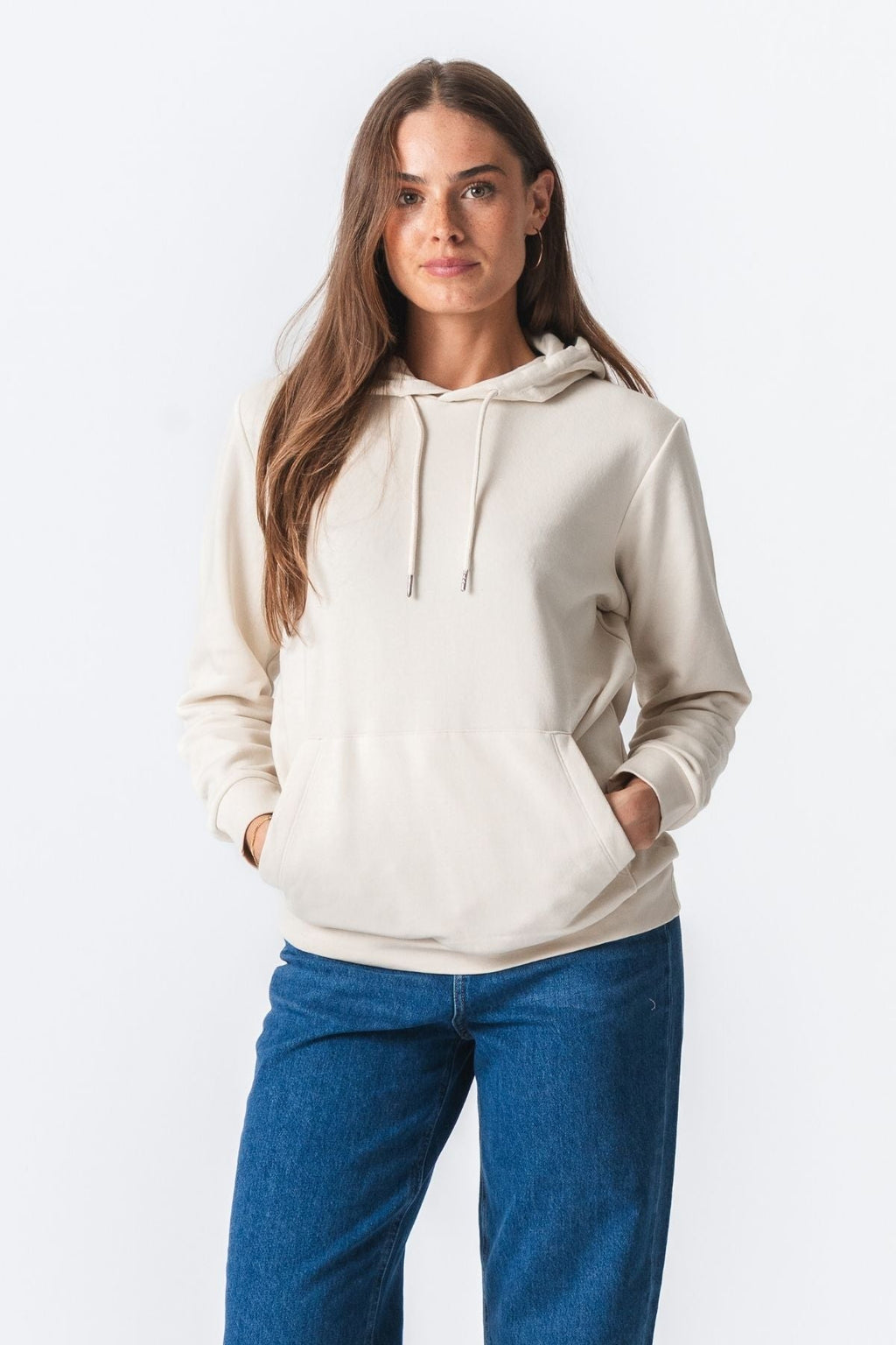 Basic Hoodie prakaitas - lengvas smėlio spalvos