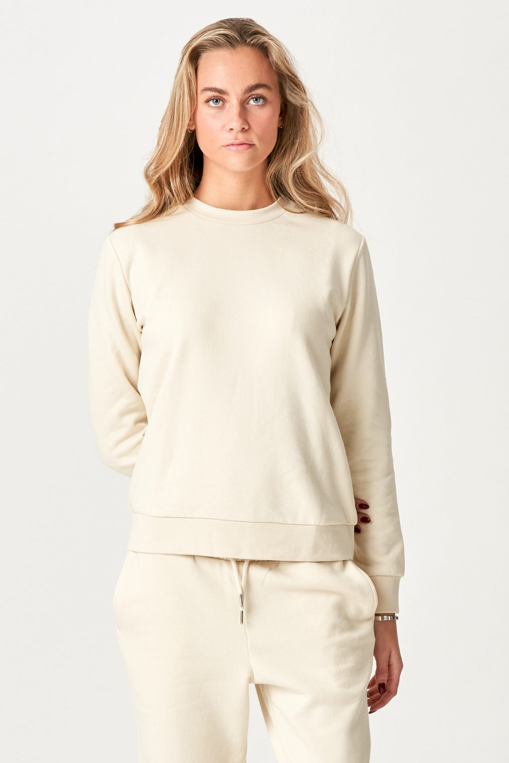 Basic Prakaito kostiumas su „Crewneck“ („Light Beige“) - pakuotės sandoris (moterys)