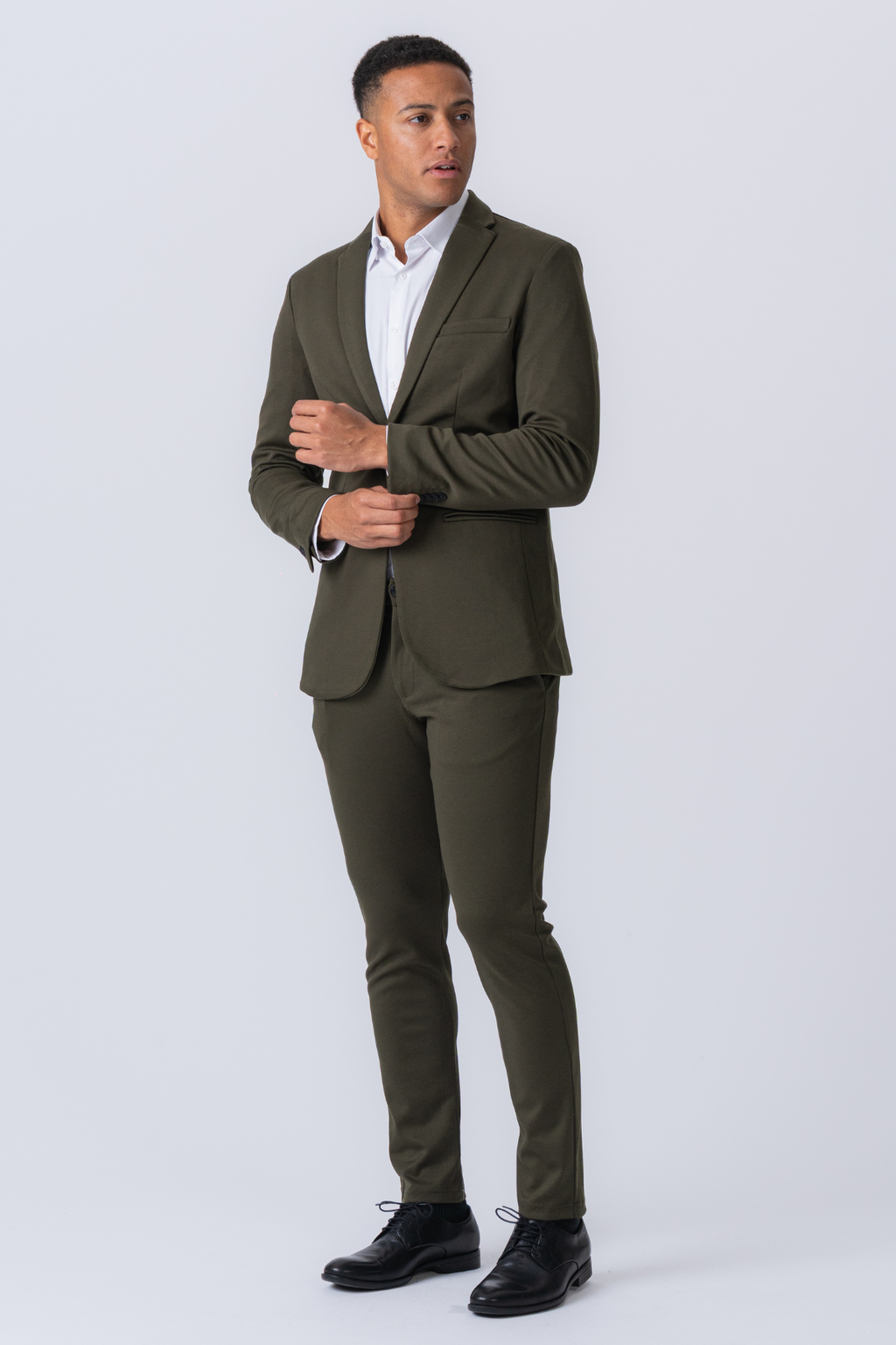 The Original Performance Suit™️ (tamsiai žalia) + kaklaraištis - Paketo pasiūlymas