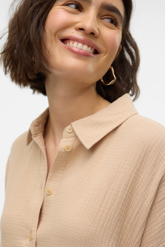 Natali per dideli marškinėliai - airių kremas