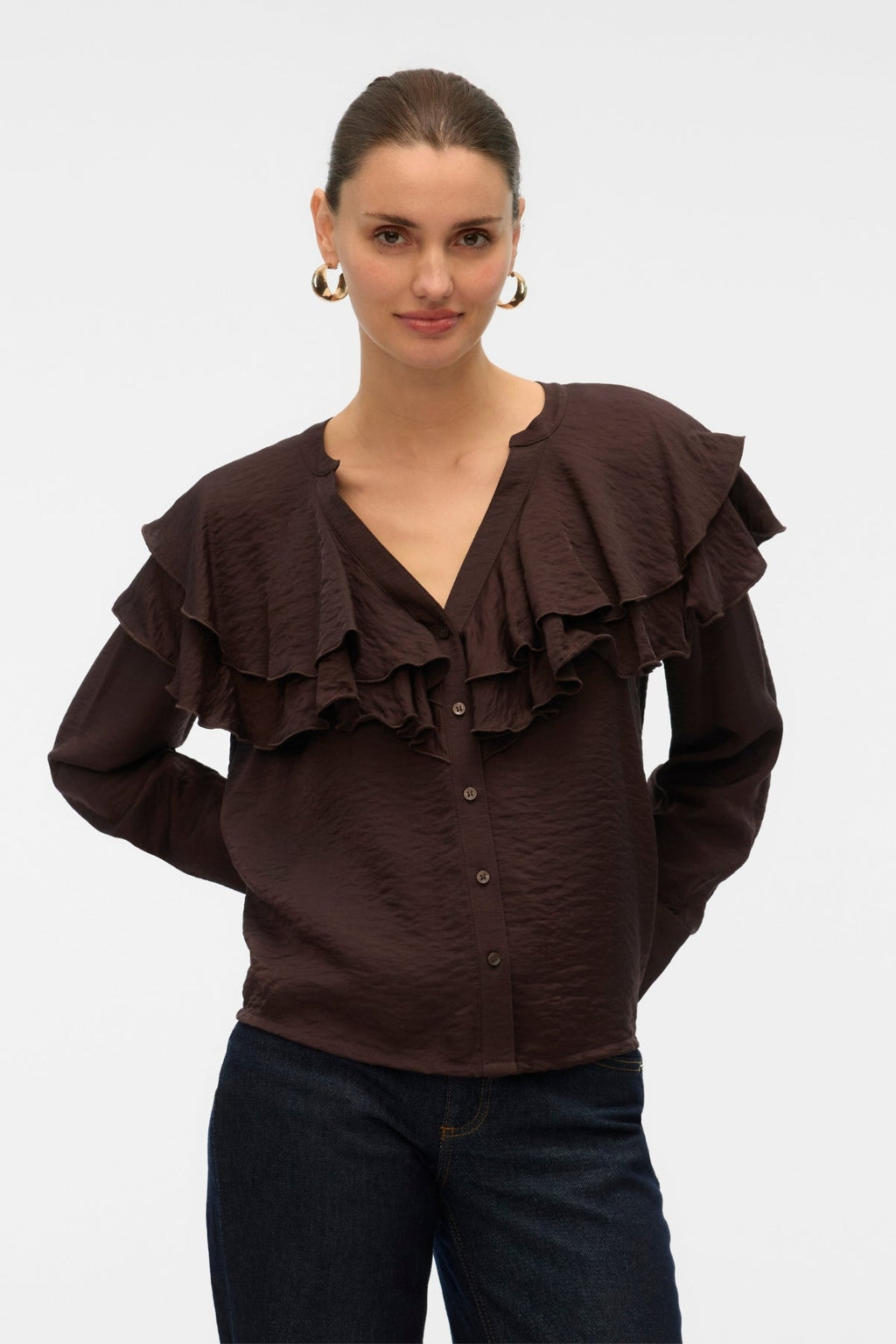 „Lizzi Flounce Top“ - šokolado tortas