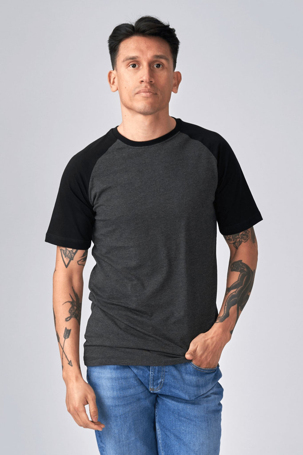 Basic „Raglan“ marškinėliai-juodai tamsa pilka