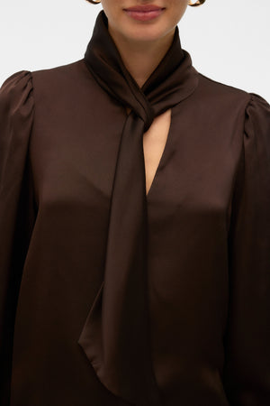 Nini CŽV viršuje - šokolado tortas