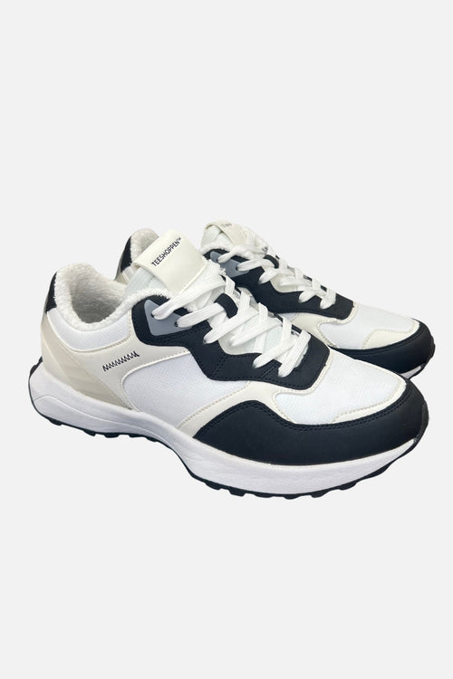 Classic Runner - White/Black - TeeShoppen Group™ - Shoes - TeeShoppen