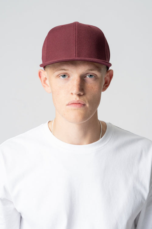 Classic Snapback - Maroon/Maroon - TeeShoppen Group™