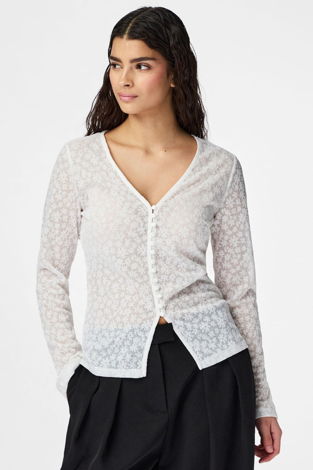 Baisy Cardigan – Debesų šokėja