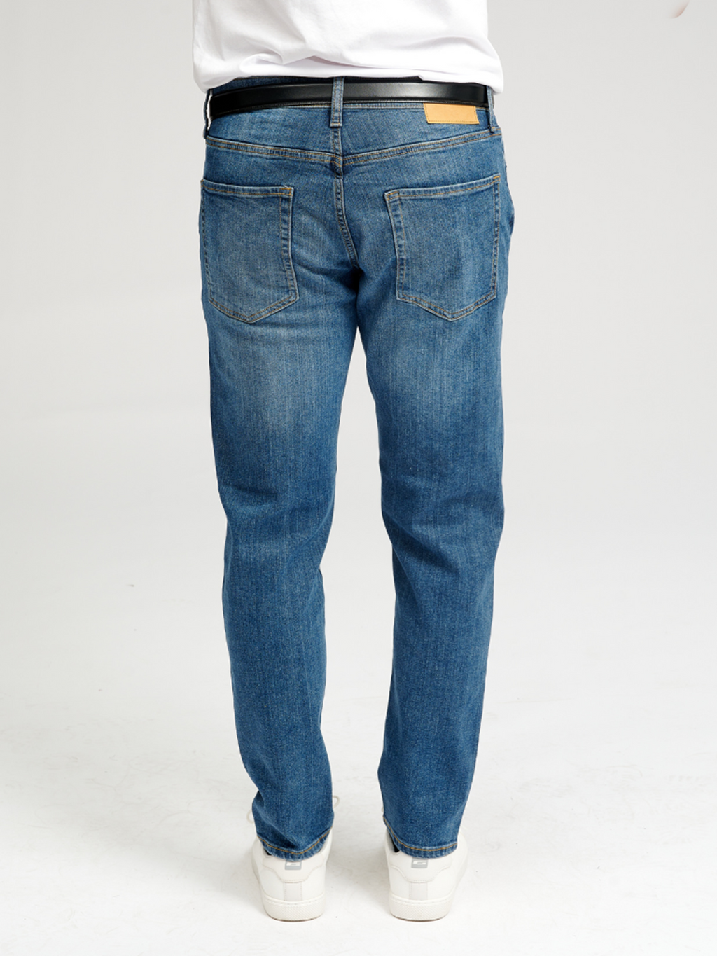 The Original Performance Jeans (Regular) - Medium Blue Denim