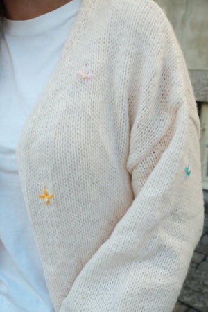 Handmade flower cardigan - White