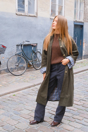 Livia Trenchcoat - alyvuogių