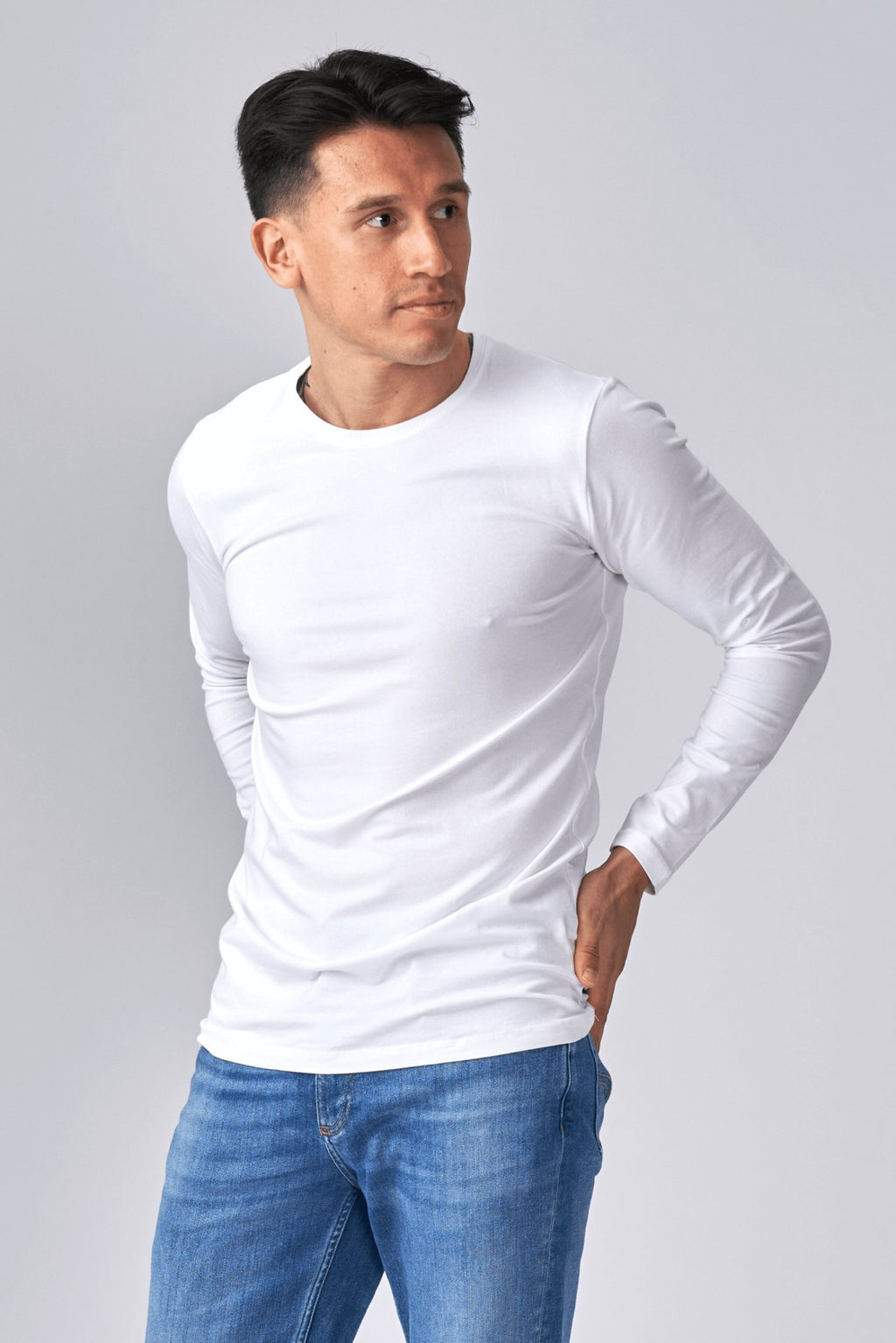 Ilgomis rankovėmis Muscle Marškinėliai - balti