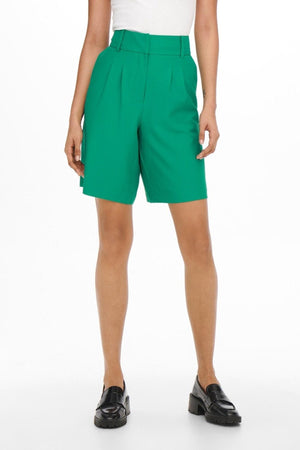 Violetinė Shorts - Pipirai žali