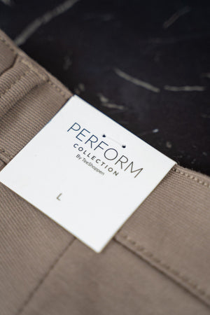 Chino Shorts - graikinis riešutas