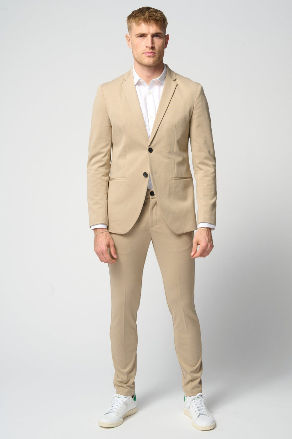 The Original Performance Kostiumas (smėlis) + The Original Performance Marškiniai - paketo sandoris