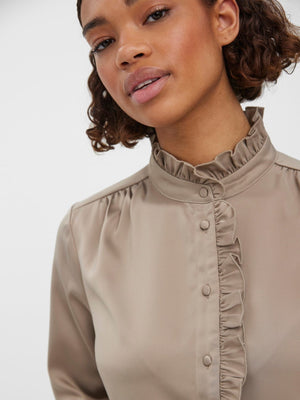 Adjure Shirt - Roasted Cashew - TeeShoppen Group™ - Formal Shirts & Blouses - Vero Moda