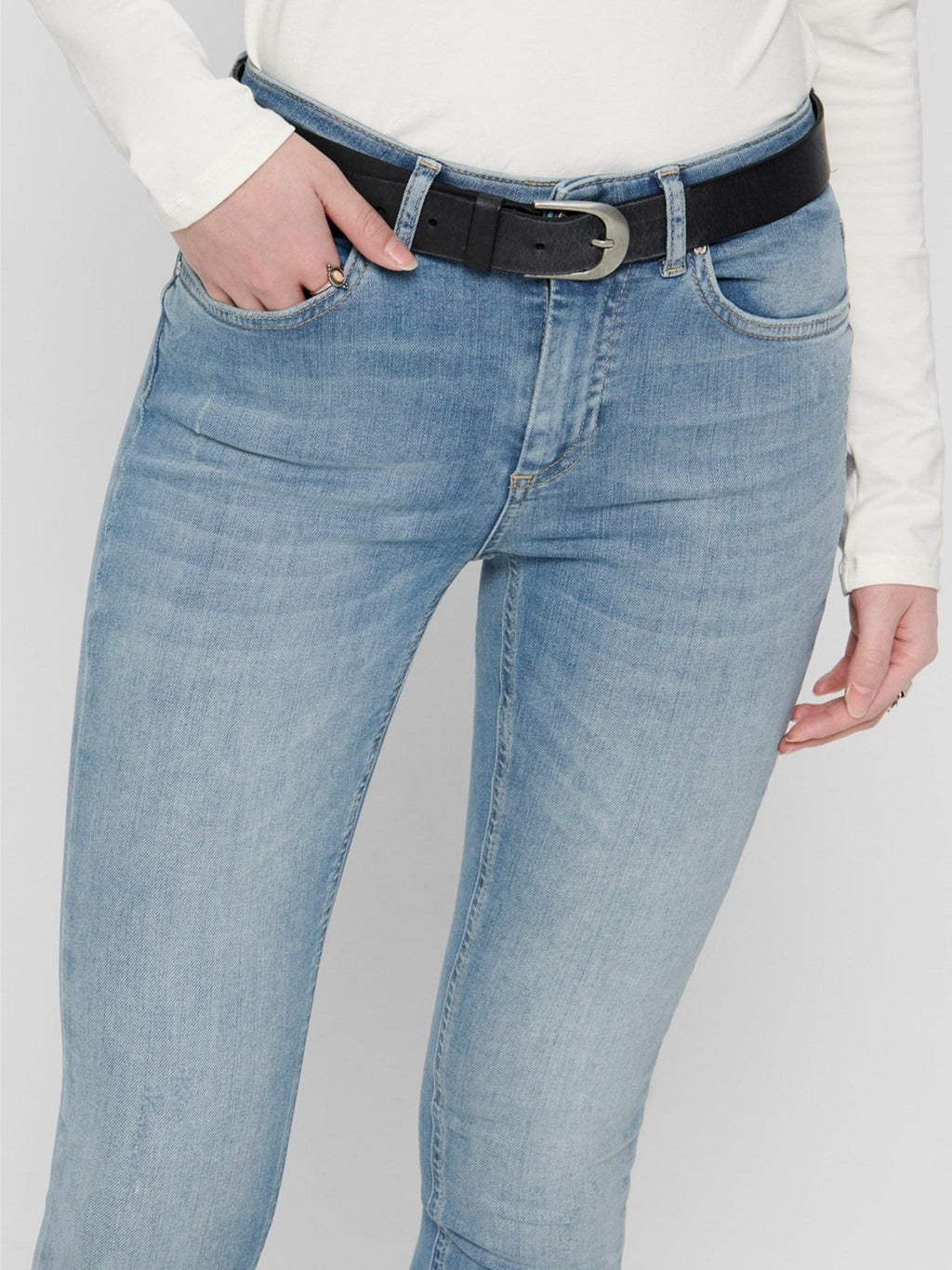 Blush Mid Jeans - šviesiai mėlynas džinsinis audinys