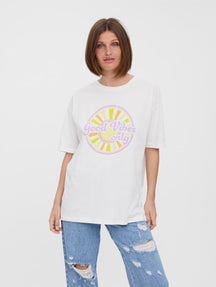 Fia Cody Long Top - White: Good Vibes Only