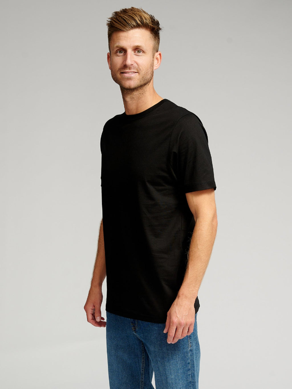 Ekologiškas Basic Marškinėliai - juodi