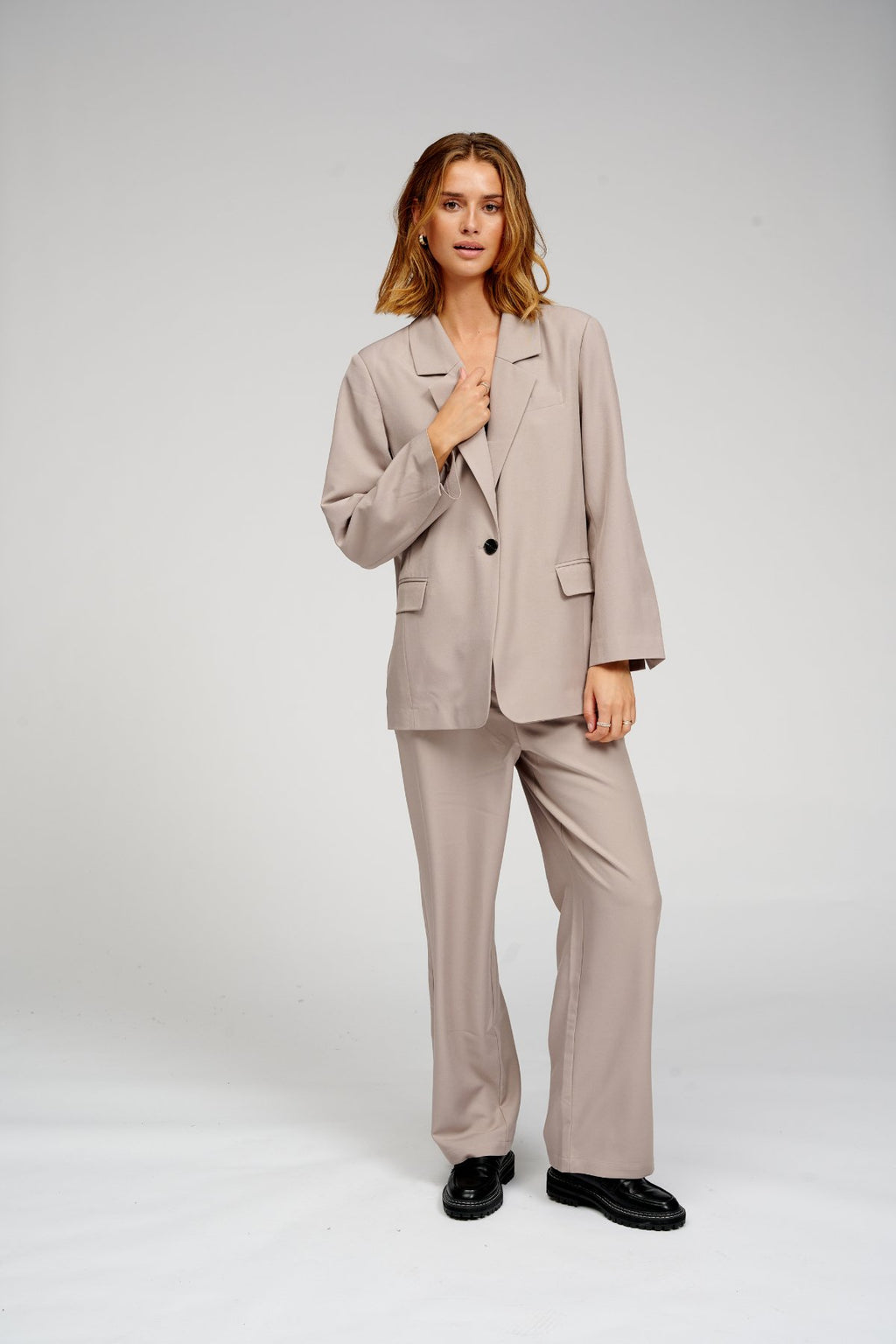 Oversized Suit (Grey) - Package Deal