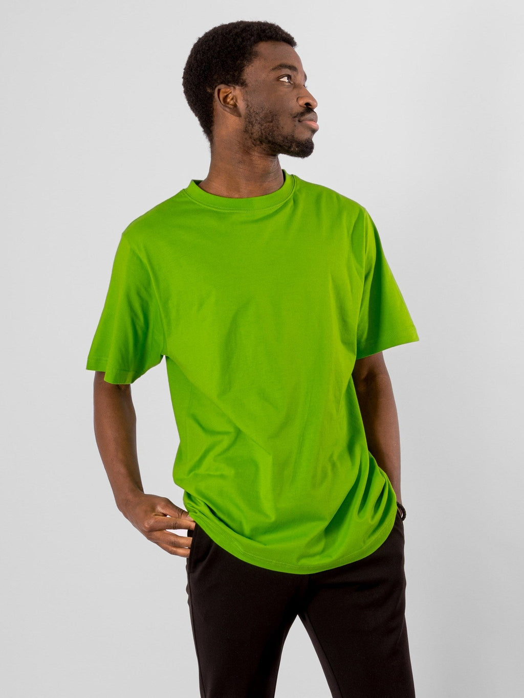 Negabaritiniai marškinėliai - kalkių žalia