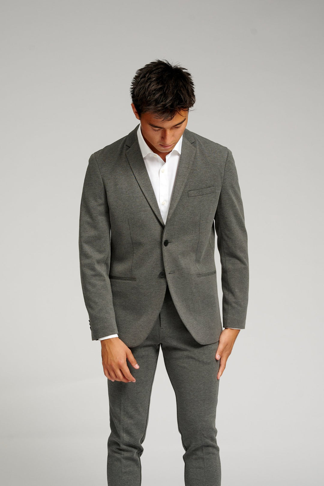 {"alt"=>"Must-Have Clothing for Every Gentleman", "class"=>"object-cover w-full h-full max-w-[650px]", "loading"=>"lazy"}