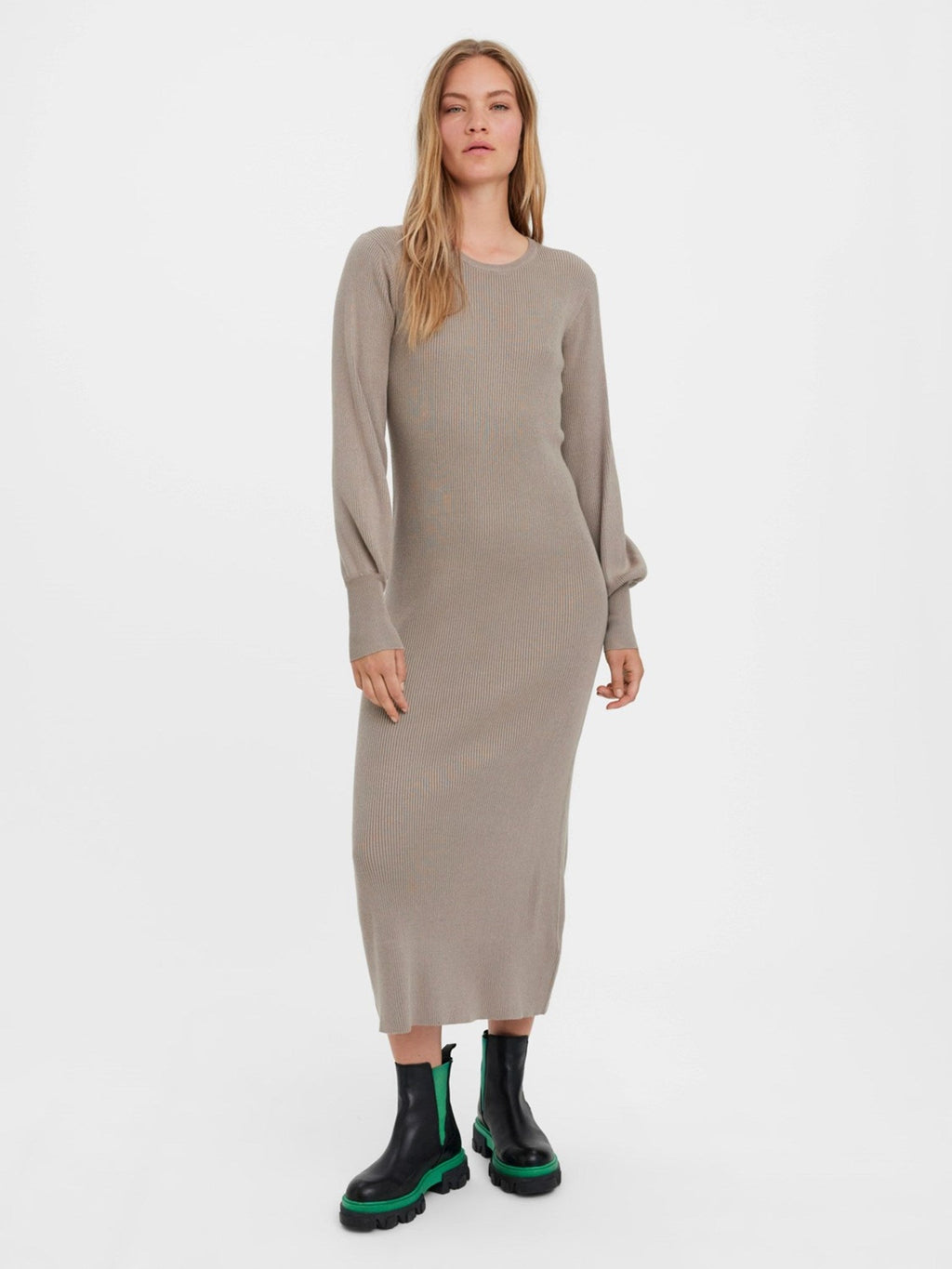 Valor O-Neck knit dress - Roasted Cashew