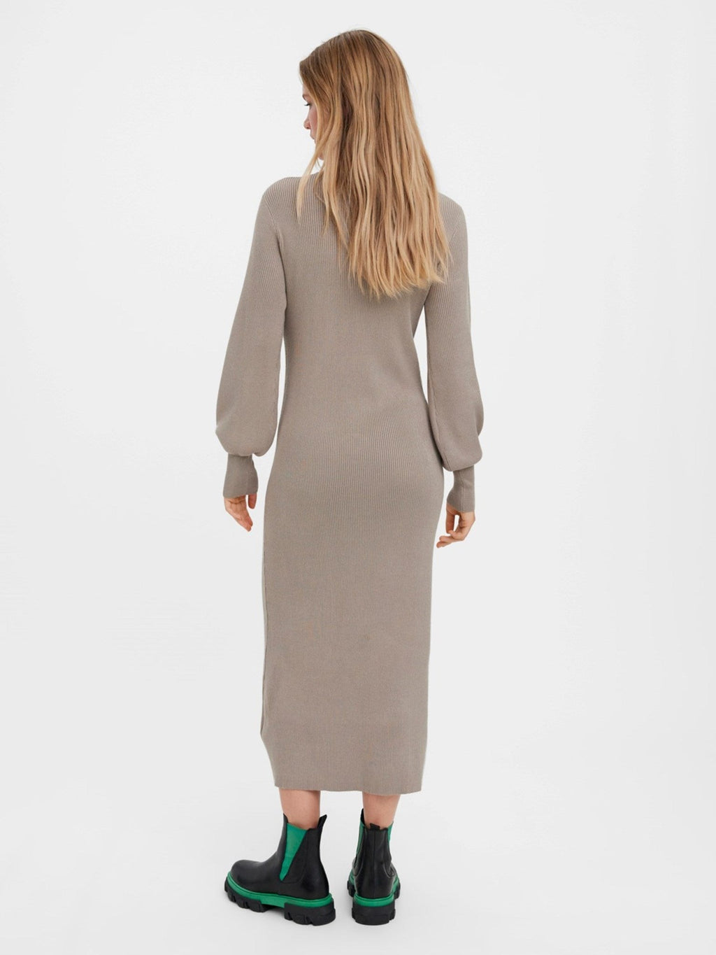 Valor O-Neck knit dress - Roasted Cashew